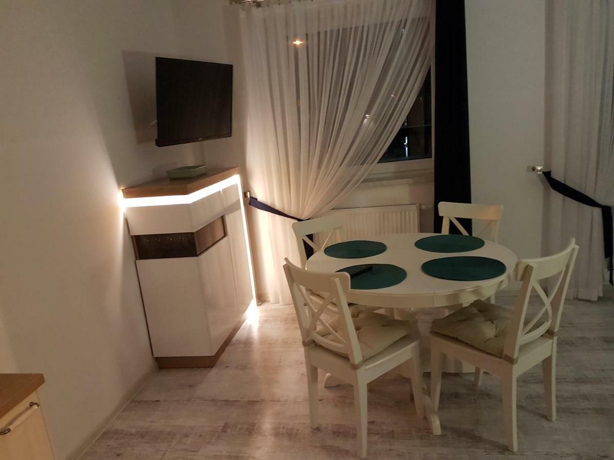 Apartament Nowe Maniowy Exterior photo